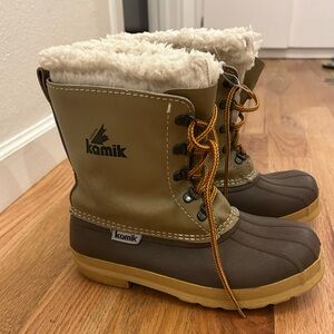Kamik Brown and Tan Snow Boots (size 5)